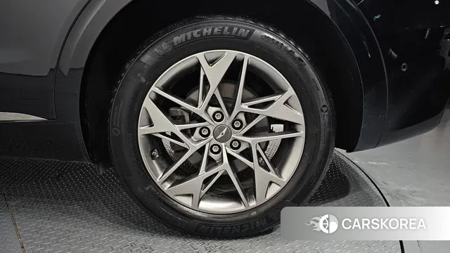 Genesis GV70 id 3690893 из Кореи 15