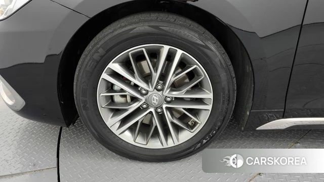 Hyundai Grandeur IG id 3829424 из Кореи 15