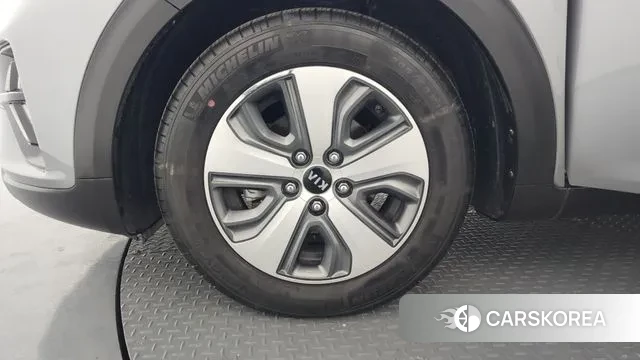 Kia The New Niro id 3597968 из Кореи 15