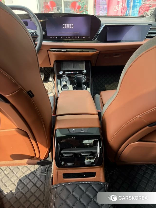 Audi A5L 2025 Фиолетовый из Китая, фото 5