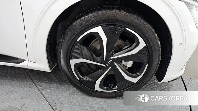 Kia EV6 id 3620243 из Кореи 15