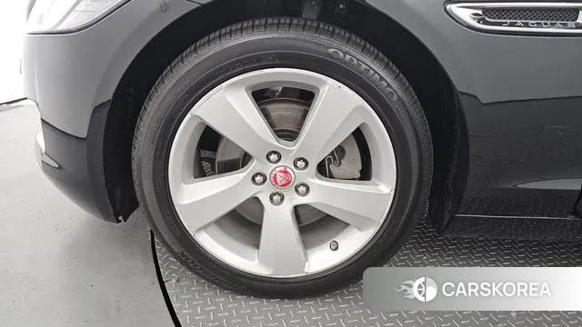 Jaguar XF (X260) id 3072125 из Кореи 15