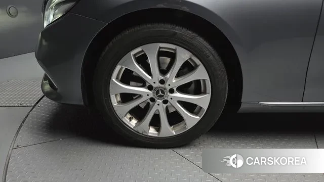 Mercedes-Benz E-Class W213 id 3698865 из Кореи 15