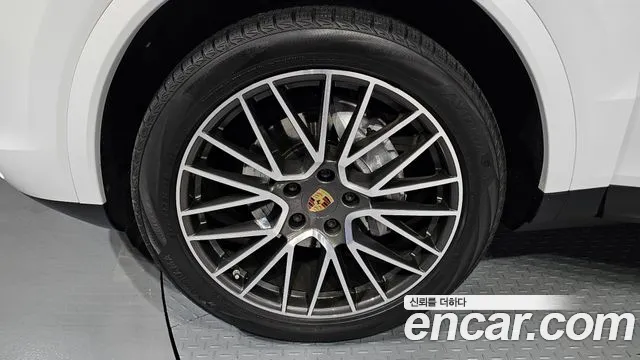 Porsche Cayenne (PO536) id 2711937 из Кореи 15