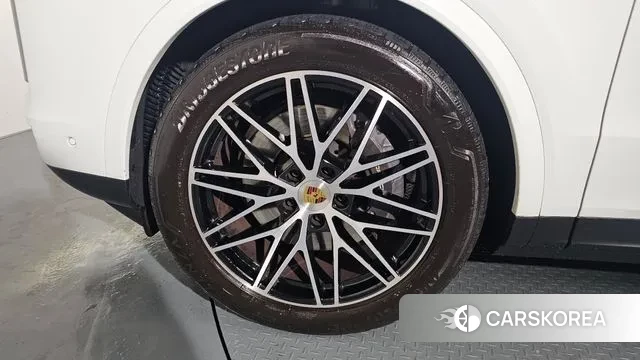 Porsche Cayenne (PO536) id 3590555 из Кореи 15
