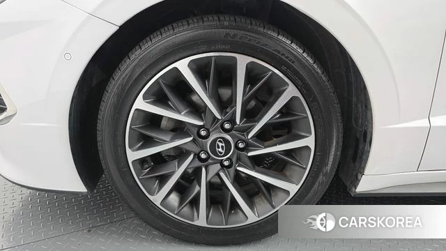 Hyundai Sonata (DN8) id 4435119 из Кореи 28