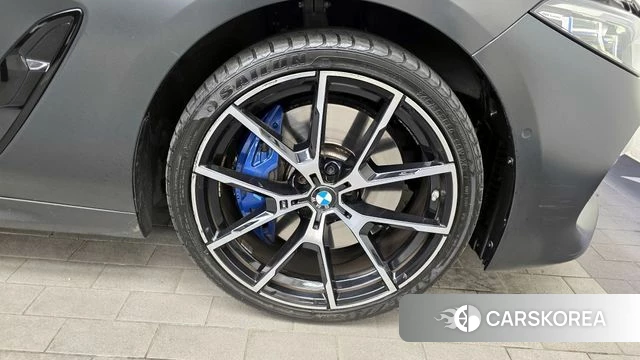 BMW 8 Series (G15) id 3844064 из Кореи 15