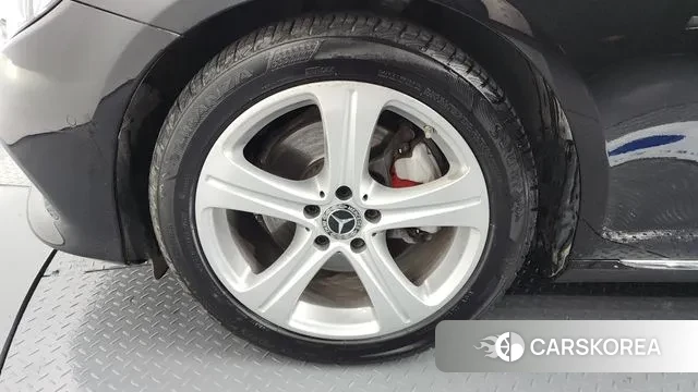 Mercedes-Benz E-Class W213 id 3515396 из Кореи 15