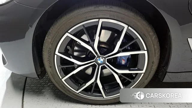 BMW 5 Series (G30) id 3741589 из Кореи 15