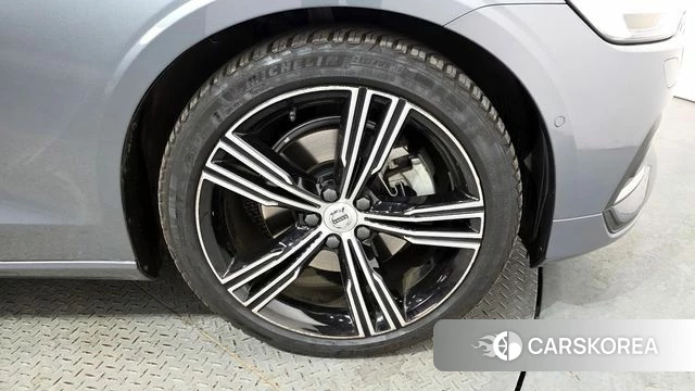 Volvo S60 3rd generation id 3833306 из Кореи 15