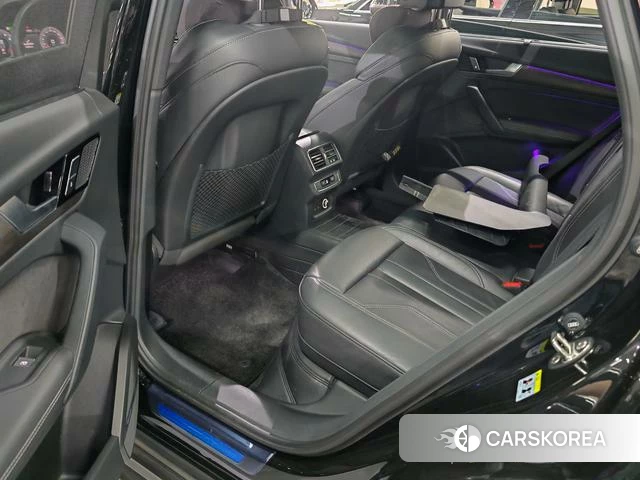 Audi Q5L id 4329180 из Китая 13