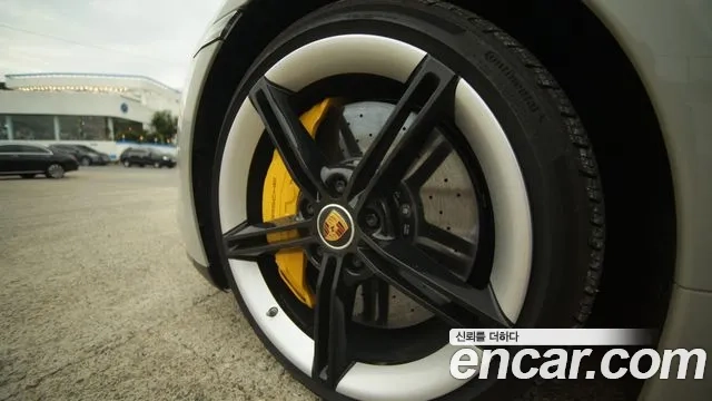 Porsche Taycan id 2899553 из Кореи 15