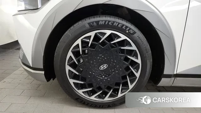 Hyundai Ionic 5 id 2985086 из Кореи 15