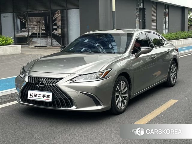 Lexus ES 2023 Серебристо-серый из Китая, фото 5