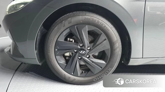 Hyundai Avante (CN7) id 4613479 из Кореи 15