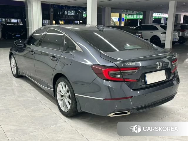 Honda Accord 2022 Темно-серый из Китая, фото 5