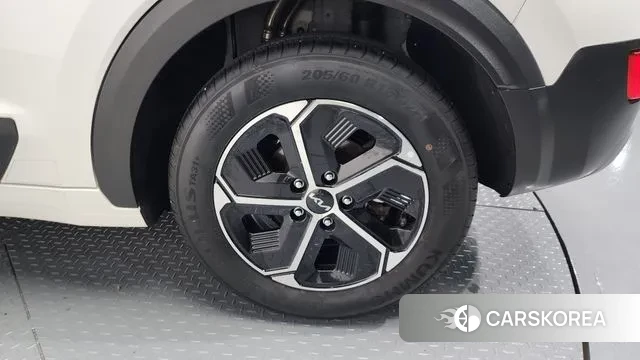 Kia Di Ol Nu Niro id 3488030 из Кореи 15