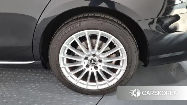 Mercedes-Benz E-Class W213 id 3384987 из Кореи 15