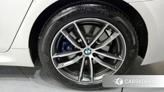 BMW 5 Series (G30) id 3273253 из Кореи 15