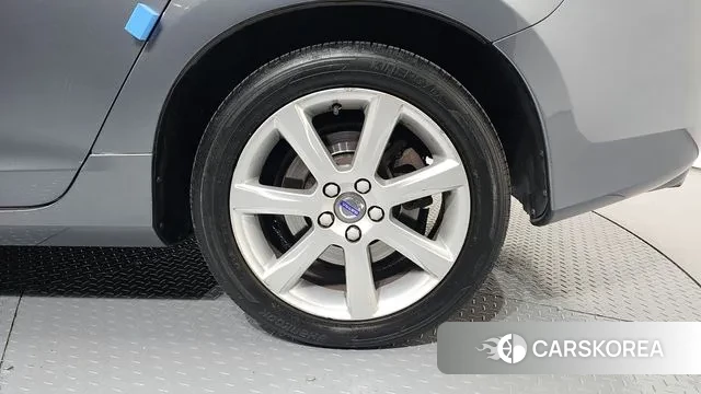 Volvo S60 id 3766760 из Кореи 15