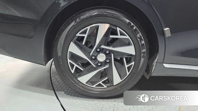 Hyundai The New Grandeur IG Hybrid id 4535228 из Кореи 31