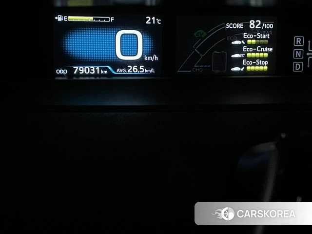 Toyota Prius 4th Generation 2019 Белый из Кореи, фото 5