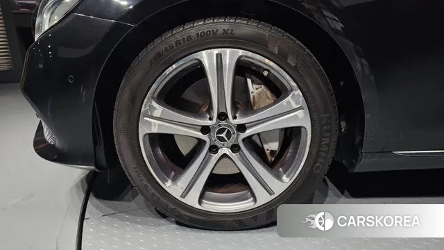 Mercedes-Benz E-Class W213 id 3474912 из Кореи 15