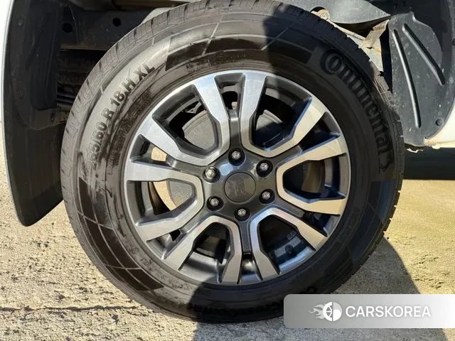 Ford Ranger 3rd Generation 2021 Белый из Кореи, фото 5