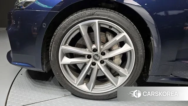 Audi A7 (4K) id 3354704 из Кореи 15