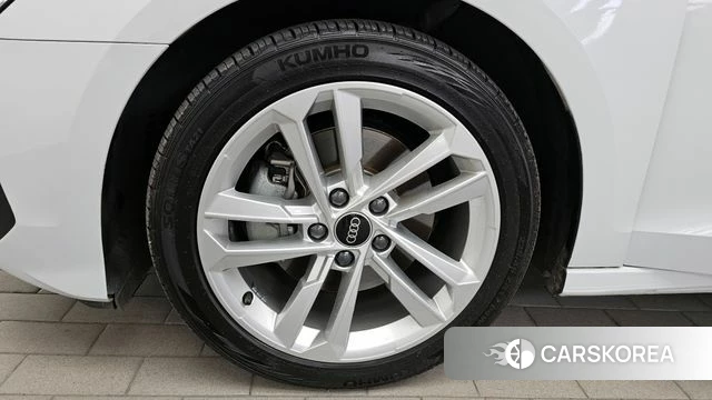 Audi A3 (8Y) id 4249433 из Кореи 29