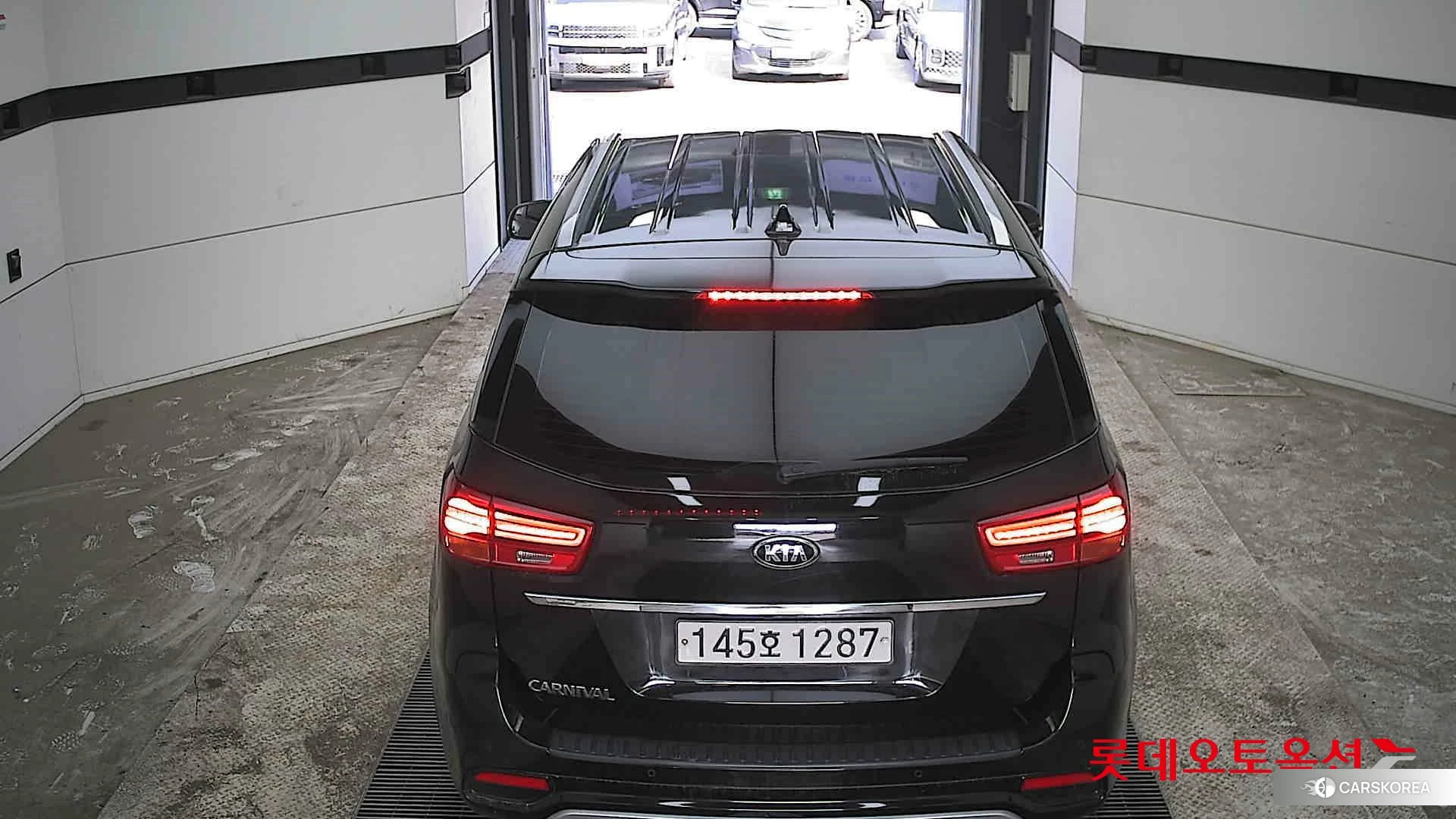 Kia Carnival id 3882134 из Кореи 31