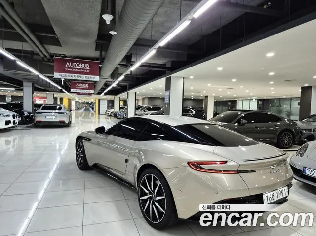 Aston Martin DB11 id 2534053 из Кореи 15