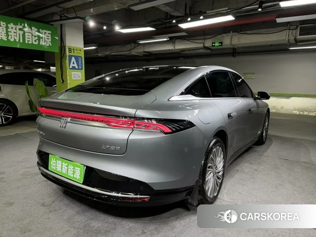 Buick Realm L7 id 4219931 из Китая 23