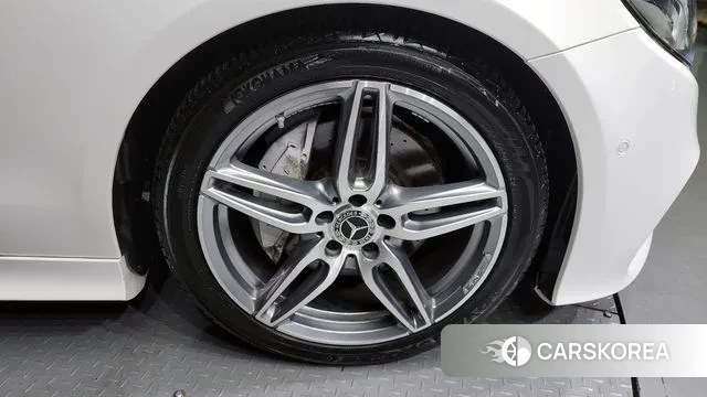 Mercedes-Benz E-Class W213 id 3024509 из Кореи 15
