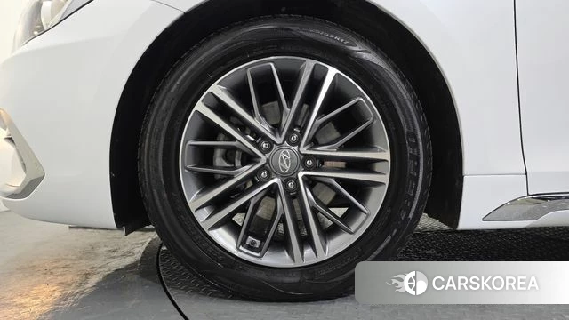 Hyundai Grandeur IG id 3801182 из Кореи 15