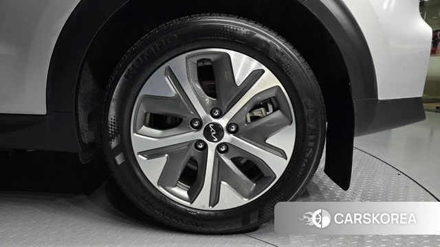 Kia Niro Plus id 3964347 из Кореи 15