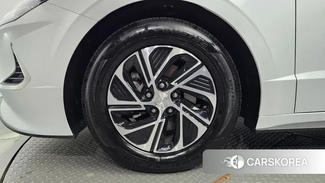 Hyundai Sonata Hybrid (DN8) id 3058961 из Кореи 15