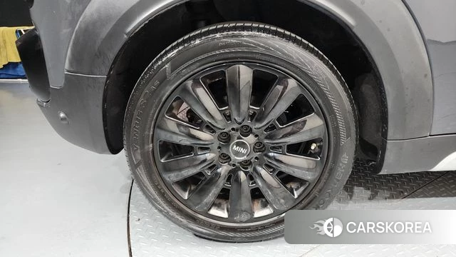 Mini Cooper S Countryman id 4188556 из Кореи 28