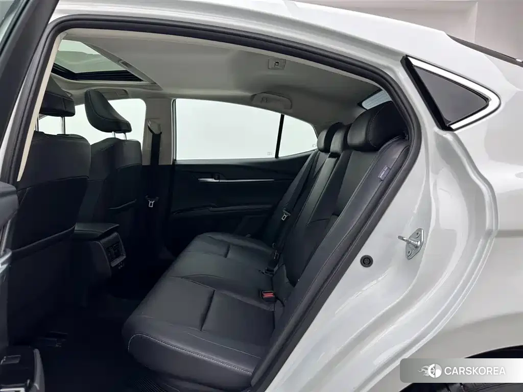 Toyota Camry id 4669219 из Китая 26