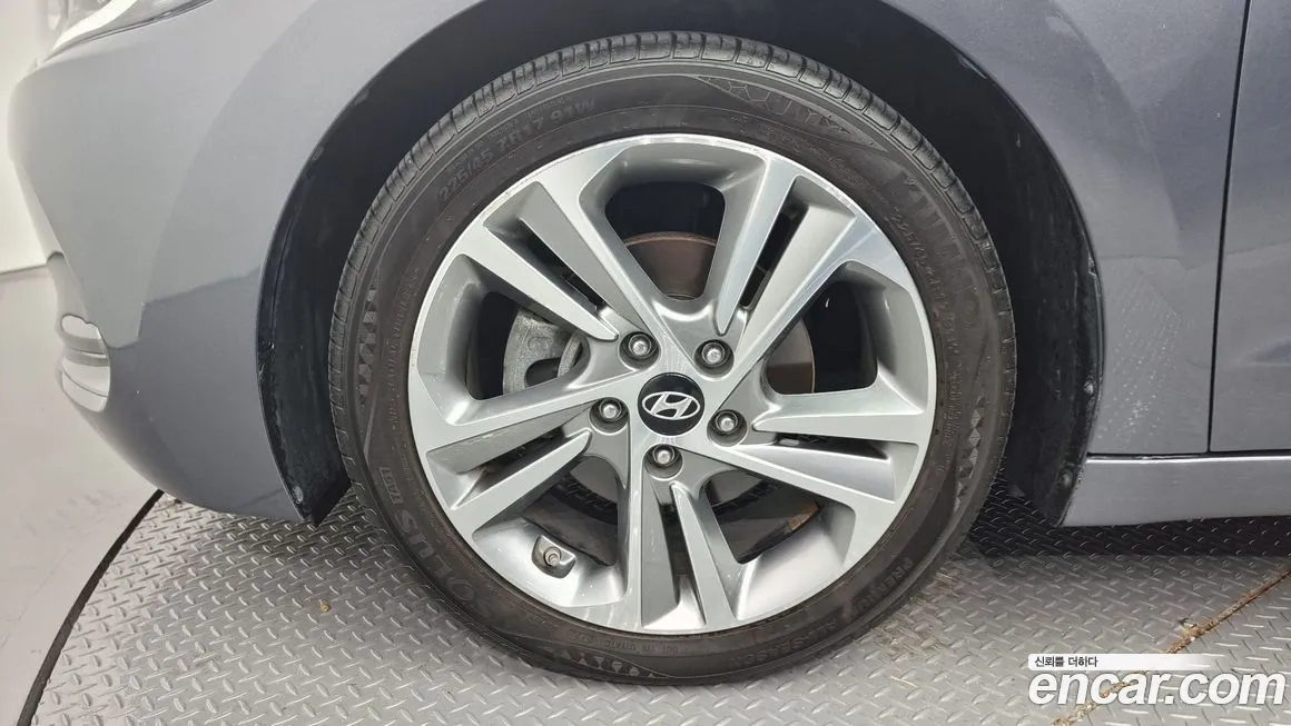 Hyundai Avante AD id 2028615 из Кореи 15