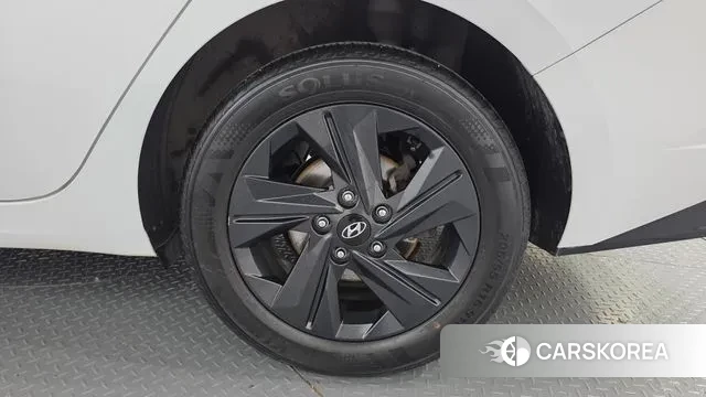 Hyundai Avante (CN7) id 3394934 из Кореи 15