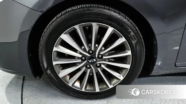 Kia Come New K7 id 3563378 из Кореи 15