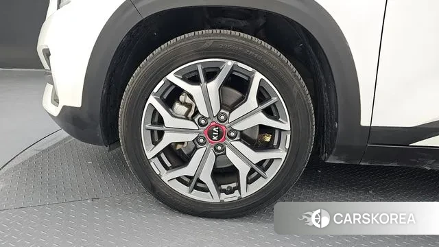 Kia Seltos id 3592608 из Кореи 15