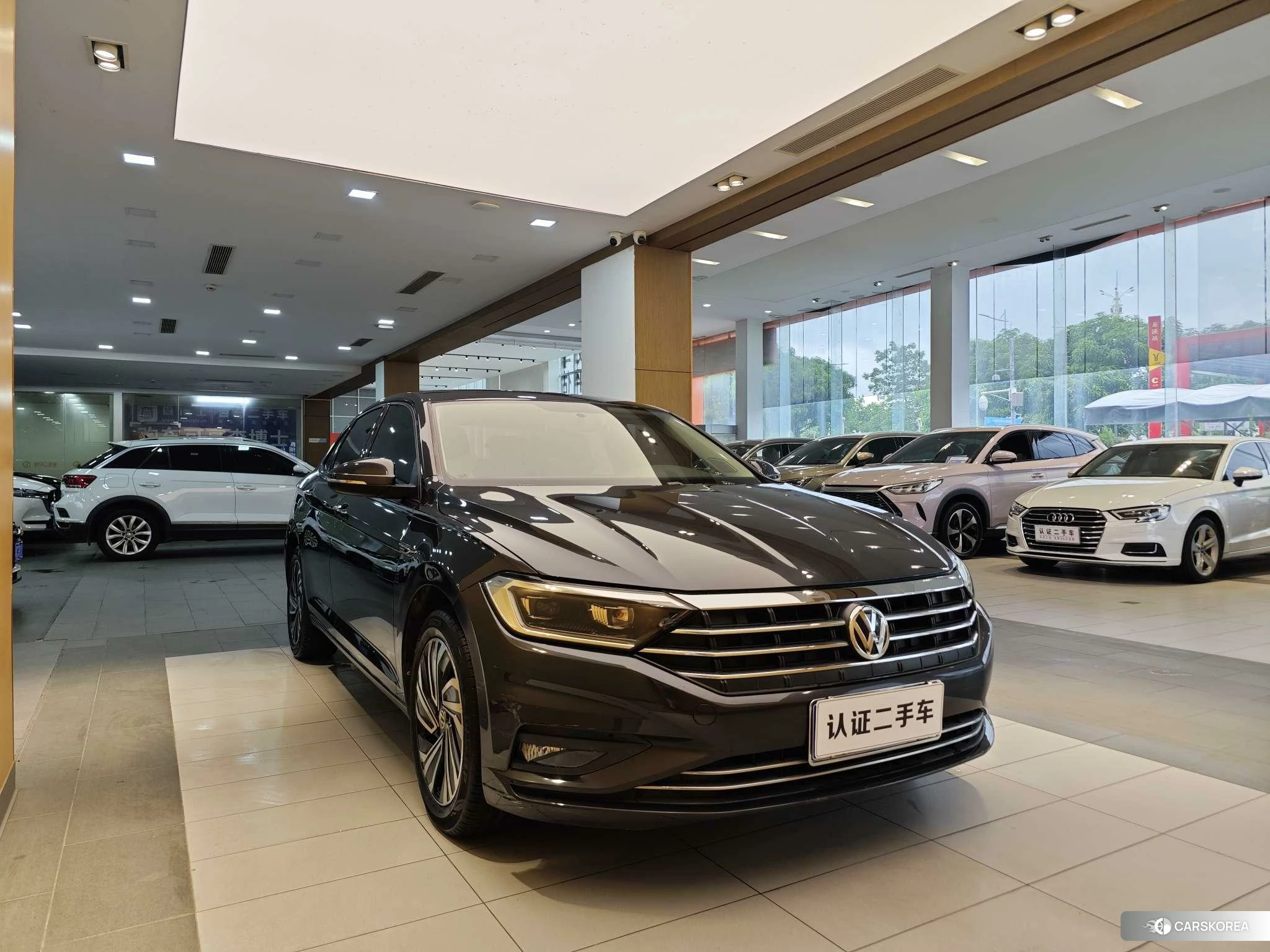 Volkswagen Sagitar id 4515052 из Китая 30