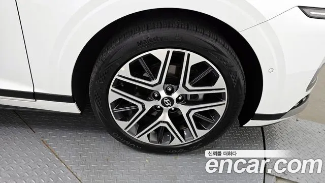 Hyundai Grandeur Hybrid (GN7) id 2852681 из Кореи 15