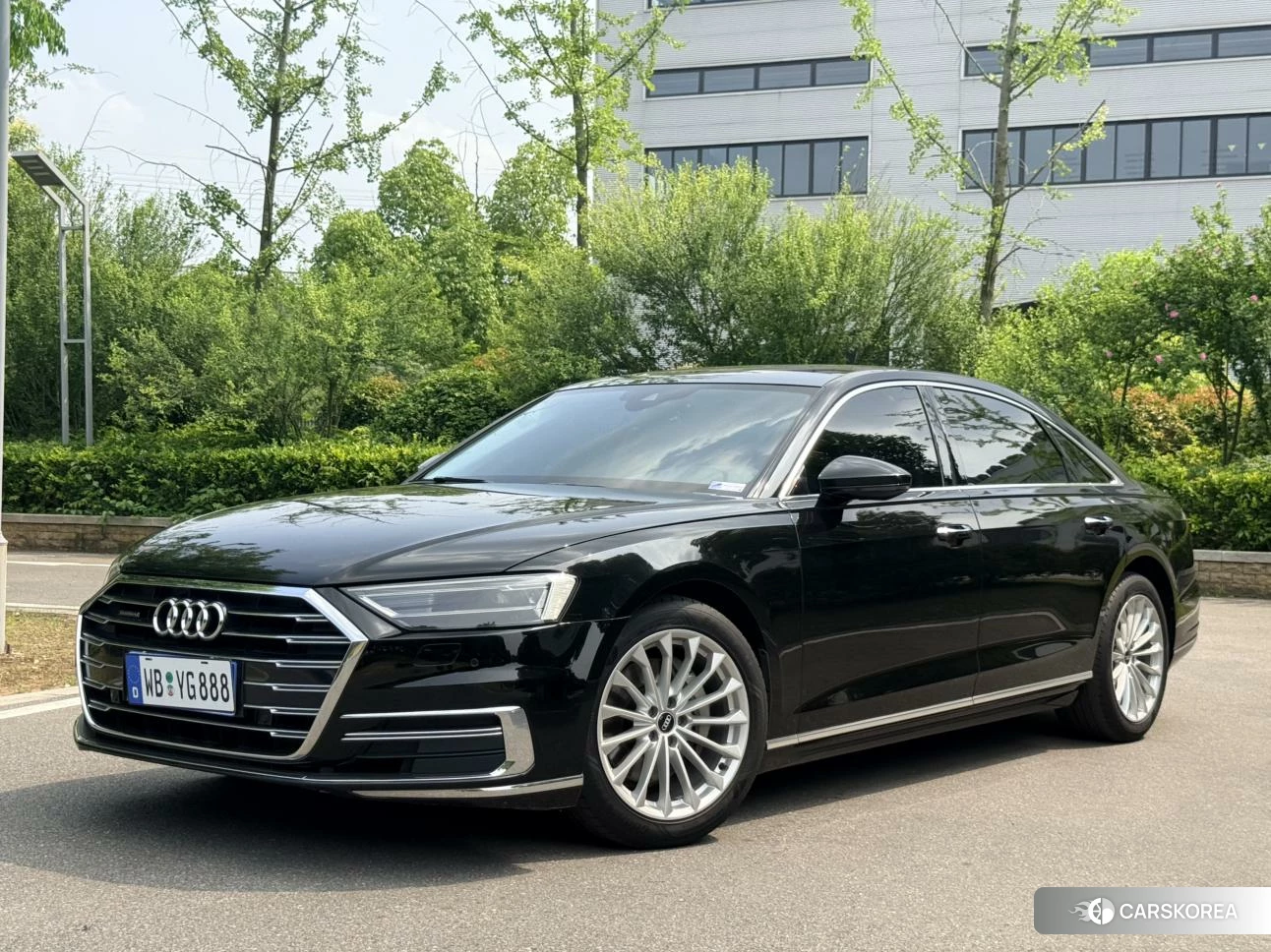 Audi A8 id 4440658 из Китая 8