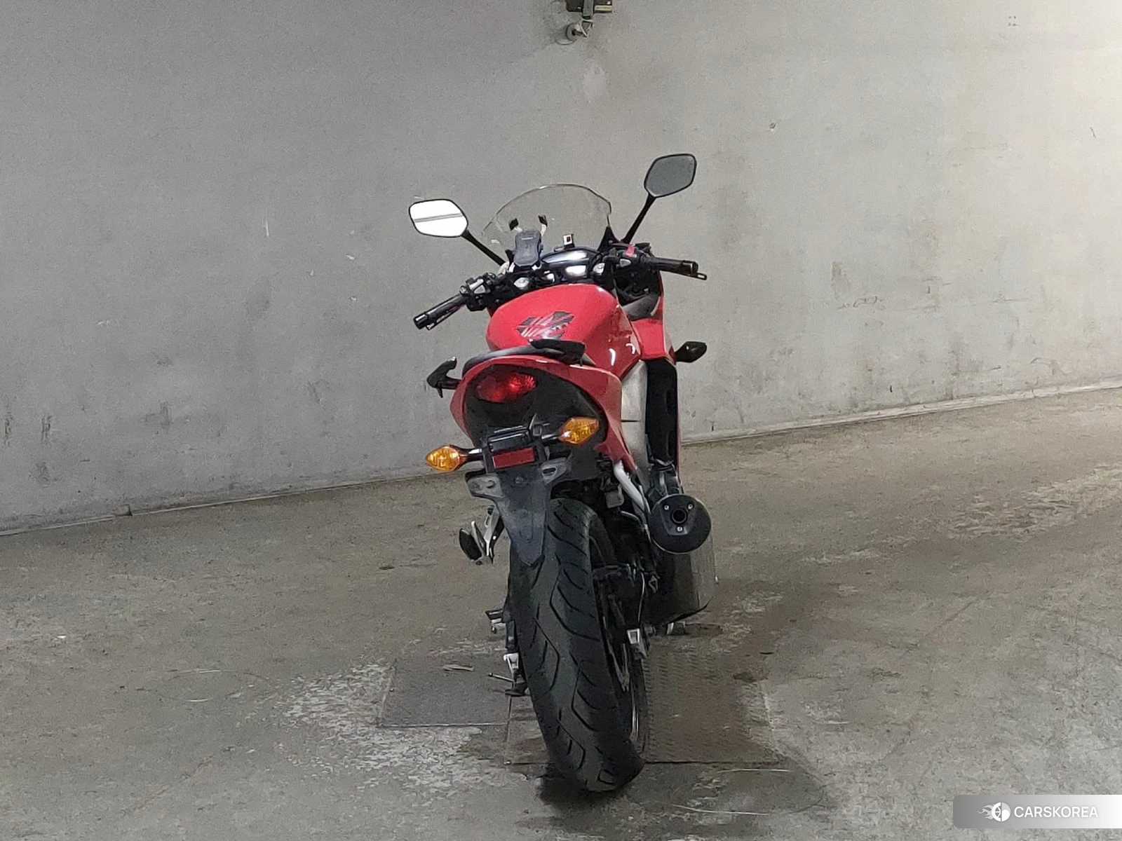 Проданный Honda CBR400R id 3947172 из Японии, фото 2