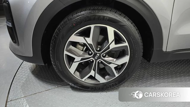 Kia Sportage The Bold id 4535702 из Кореи 28