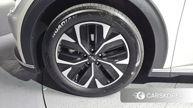 Kia EV6 id 3621009 из Кореи 15