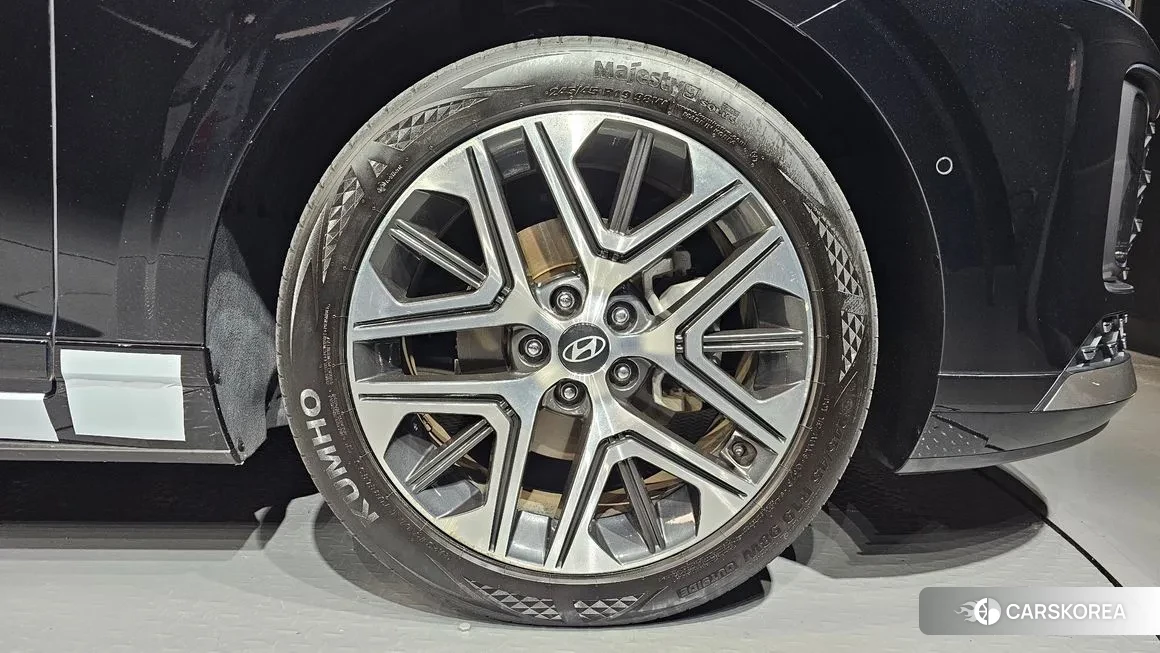 Hyundai Grandeur Hybrid (GN7) id 2155750 из Кореи 15